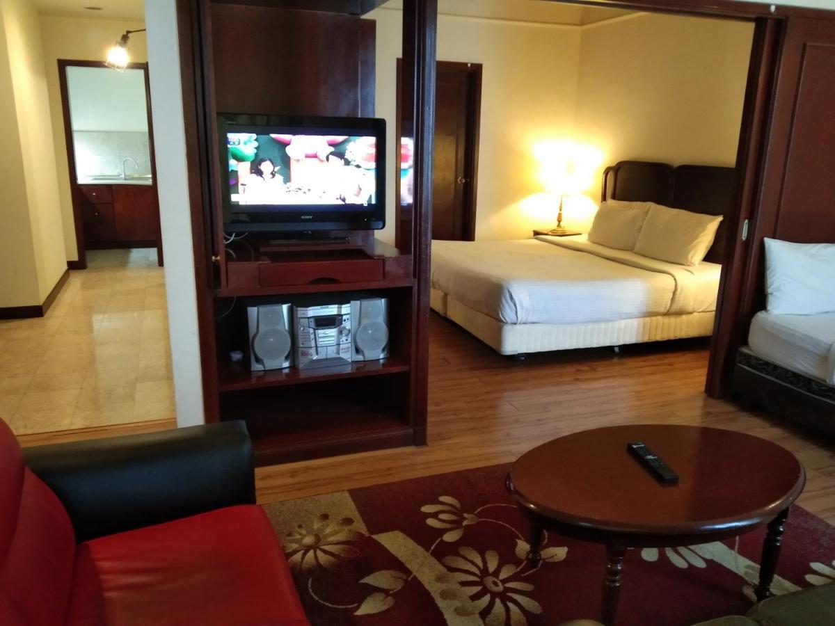 Residence Suite At Berjaya Times Square Kl Kuala Lumpur Exteriör bild