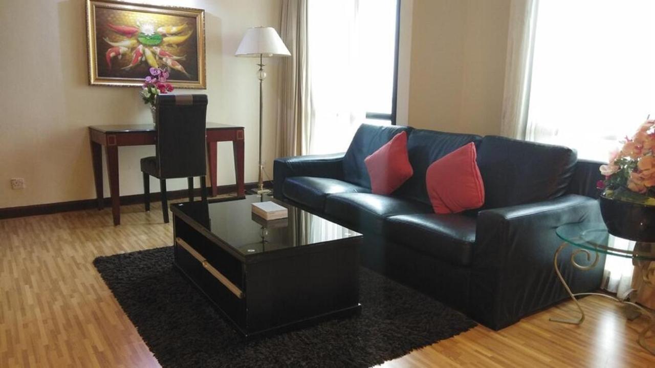 Residence Suite At Berjaya Times Square Kl Kuala Lumpur Exteriör bild