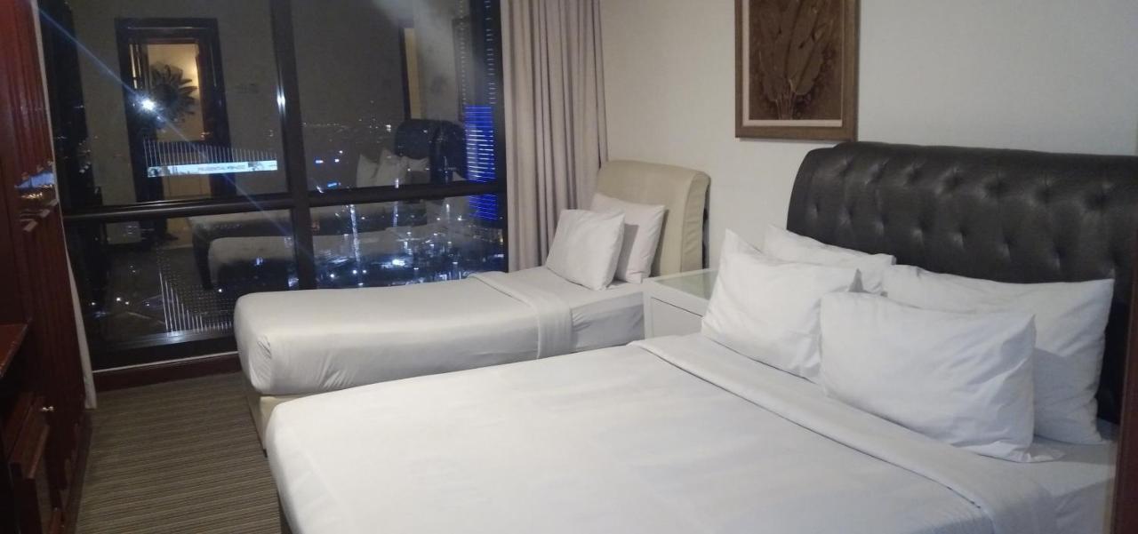Residence Suite At Berjaya Times Square Kl Kuala Lumpur Exteriör bild